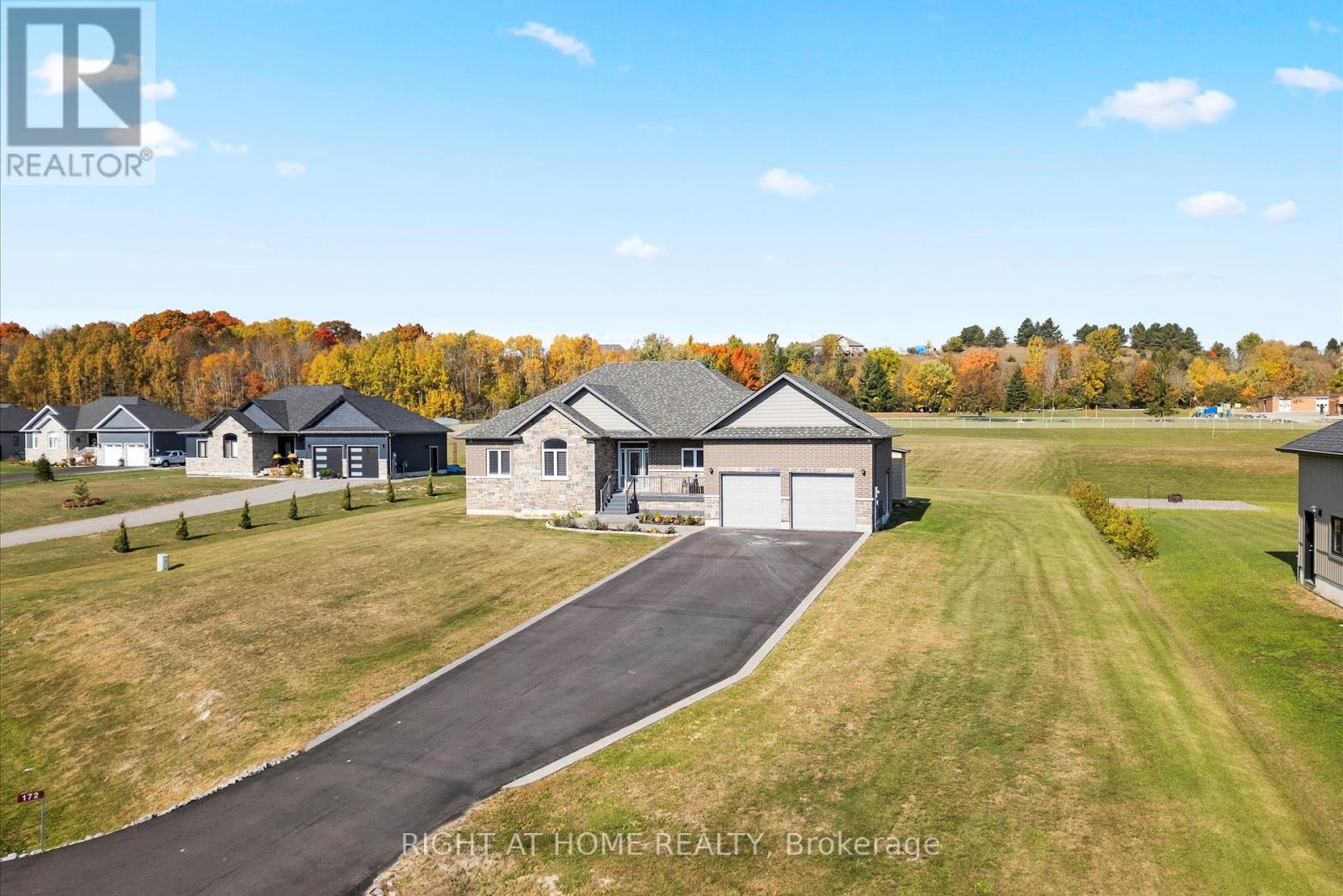 172 Glens Of Antrim Way Property Photo 1