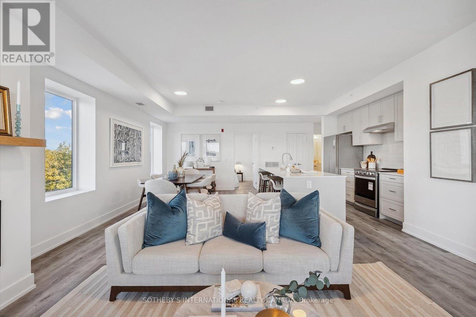 308 - 19b West Street N Property Photo 7