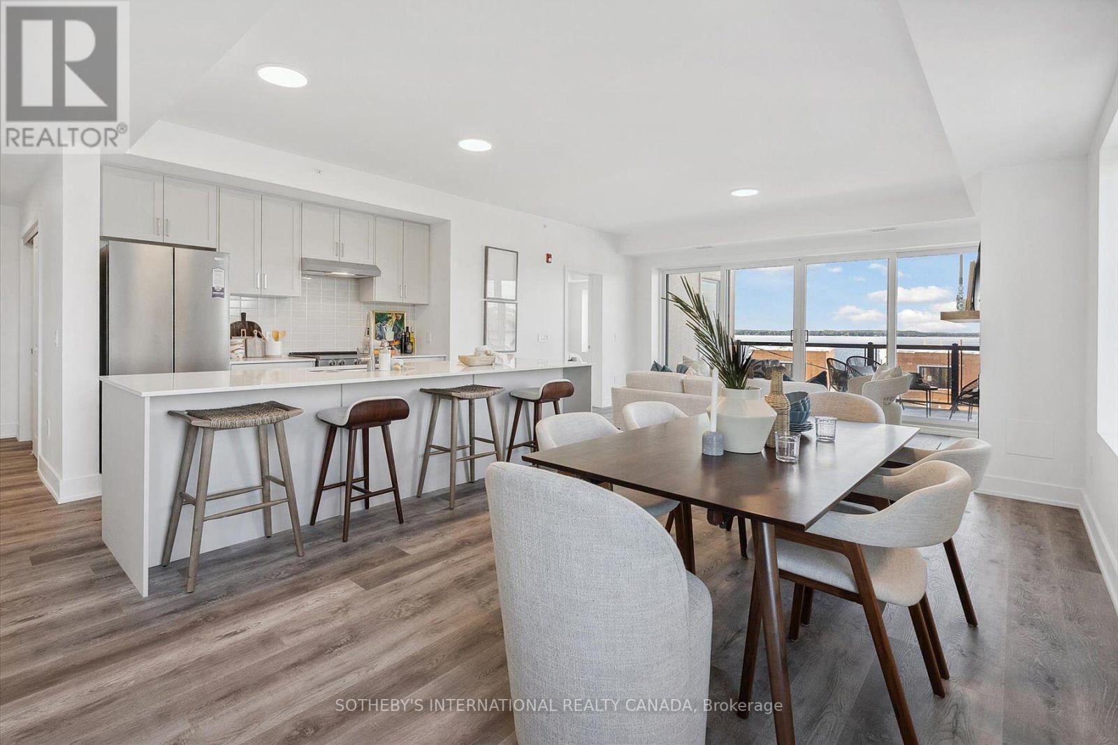 308 - 19b West Street N Property Photo 9