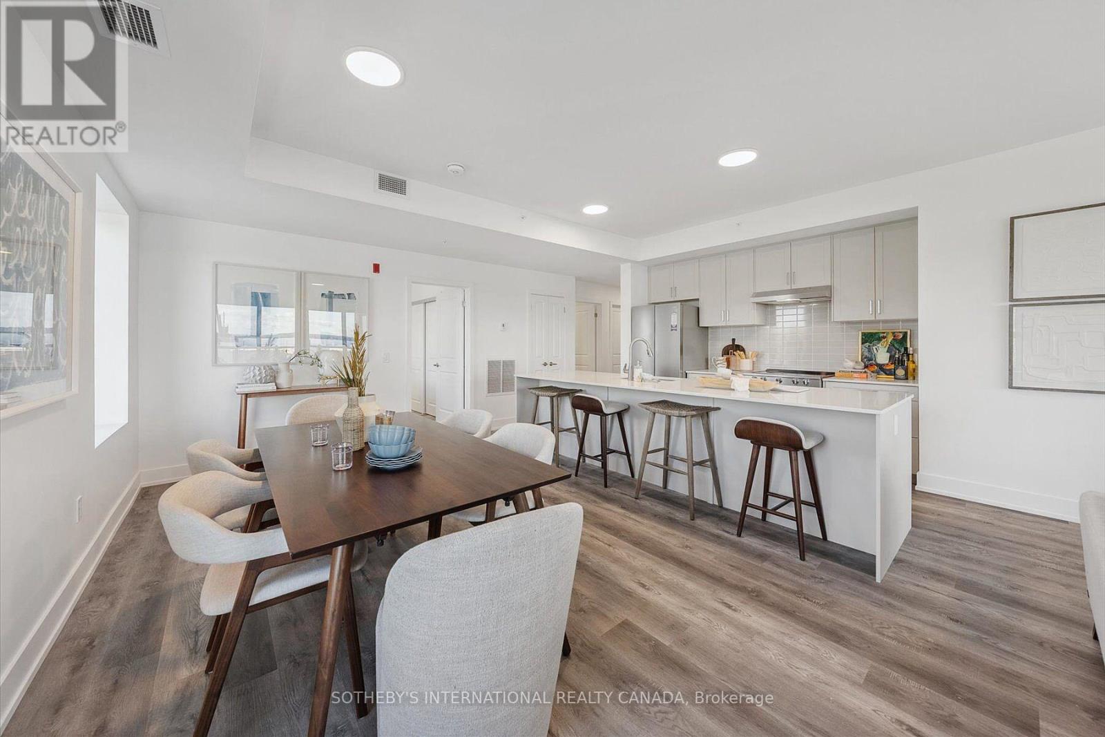 308 - 19b West Street N Property Photo 10