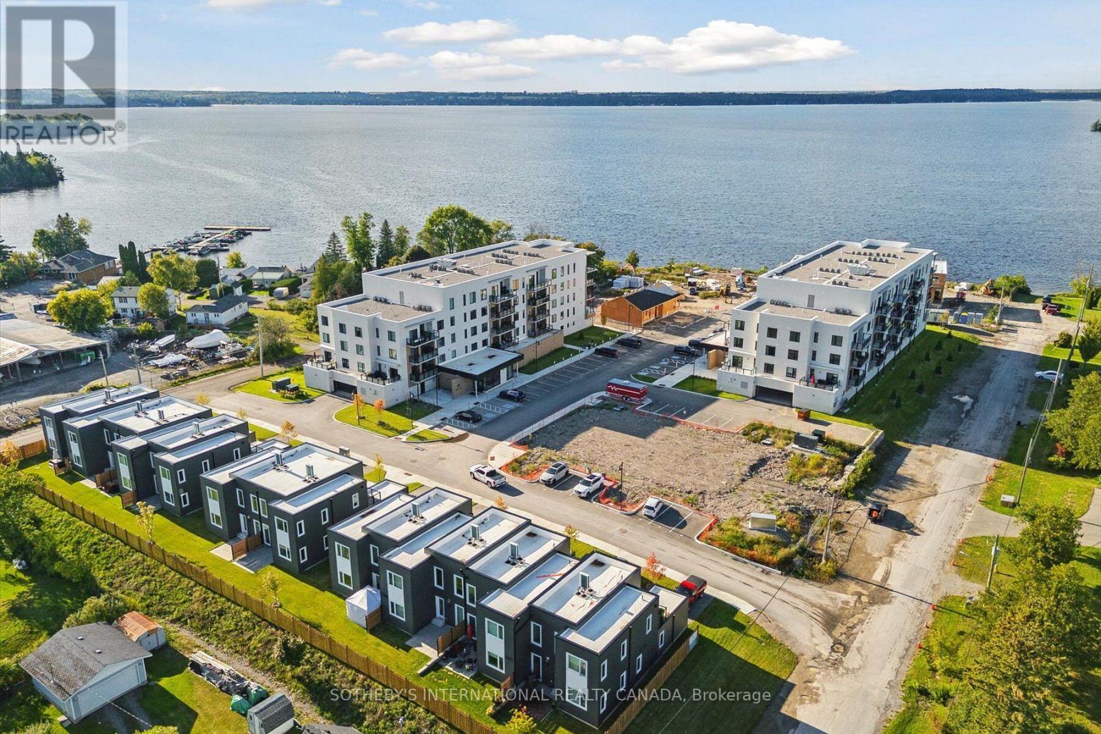 308 - 19b West Street N Property Photo 34