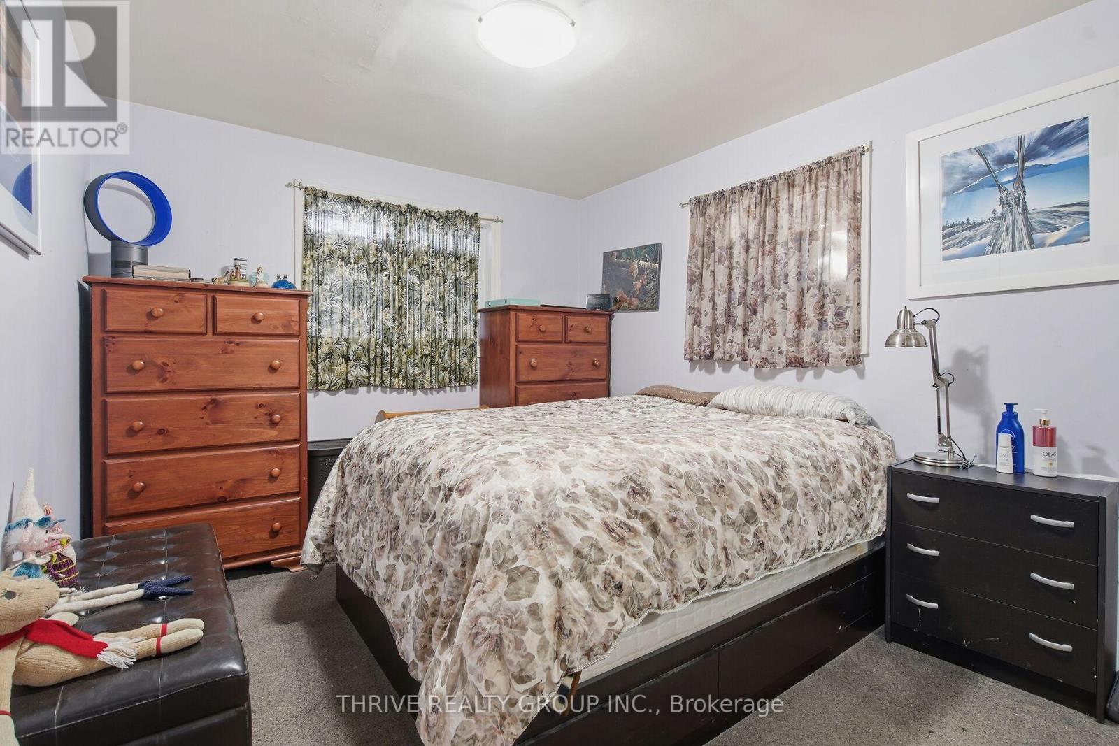 22049 Hyde Park Road Property Photo 47