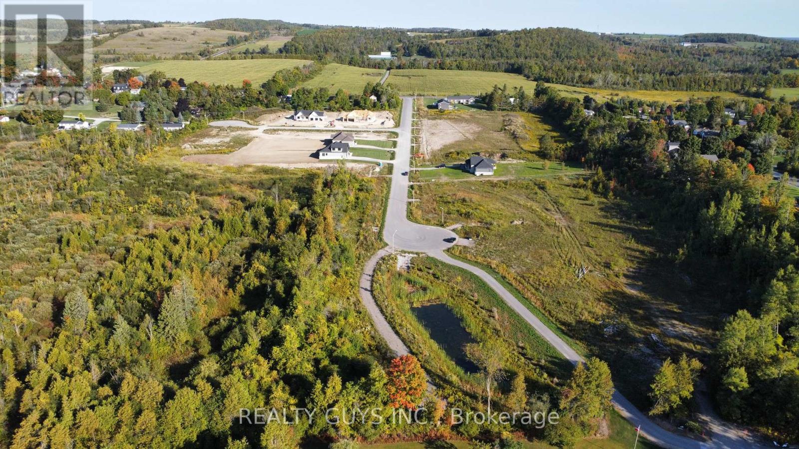 2393 (lot 11) Gwendolyn Court Property Photo 4