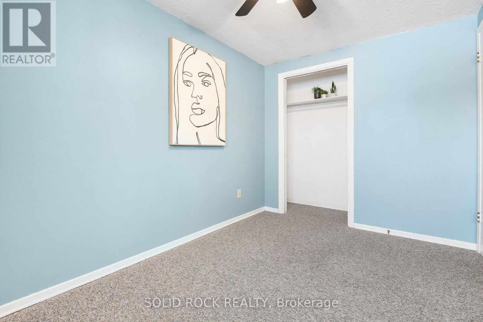 54 / 56 William Street W Property Photo 19
