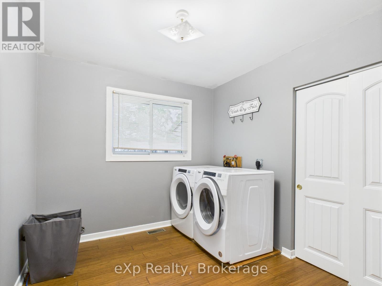 32 Centennial Street Property Photo 14