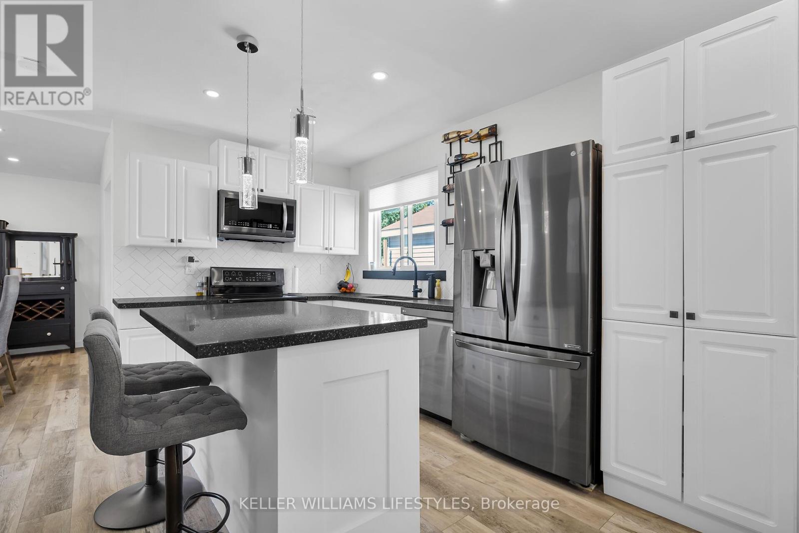 111 Boullee Street Property Photo 10