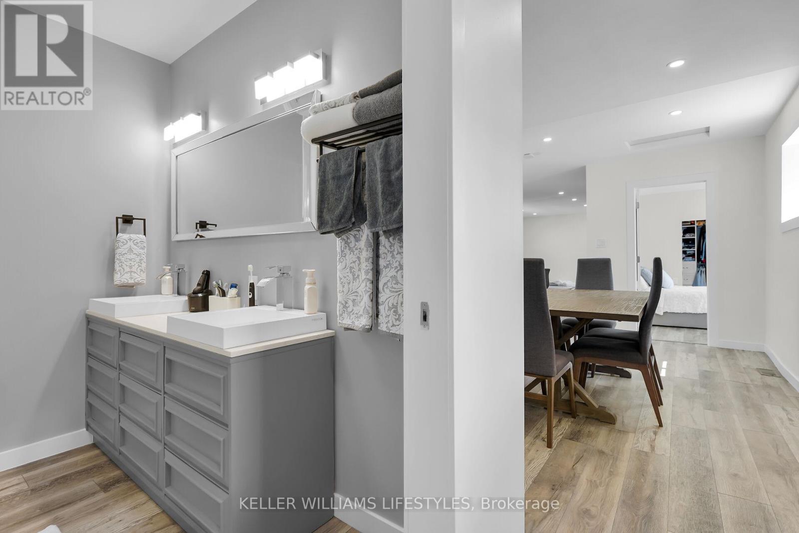 111 Boullee Street Property Photo 14