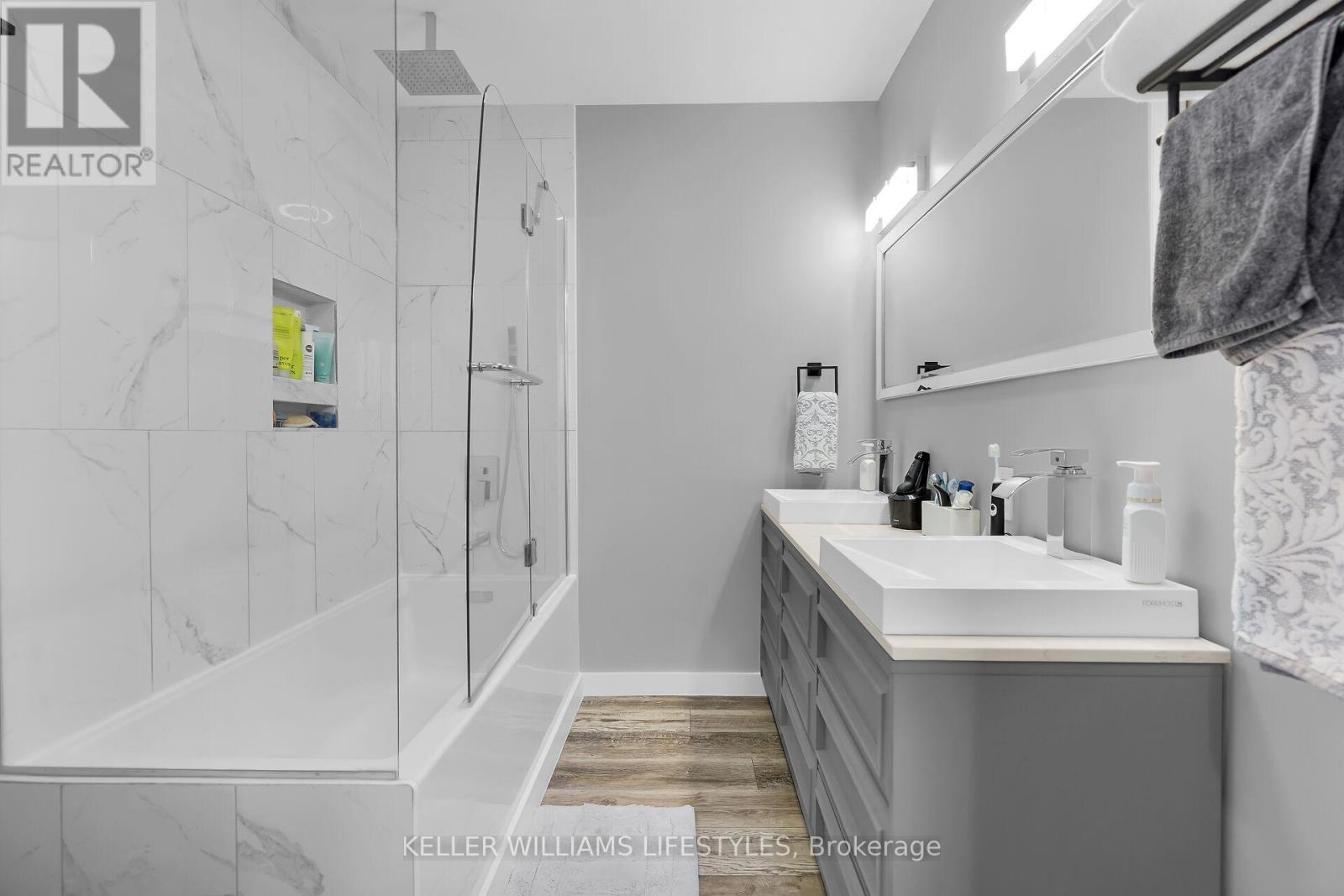 111 Boullee Street Property Photo 15