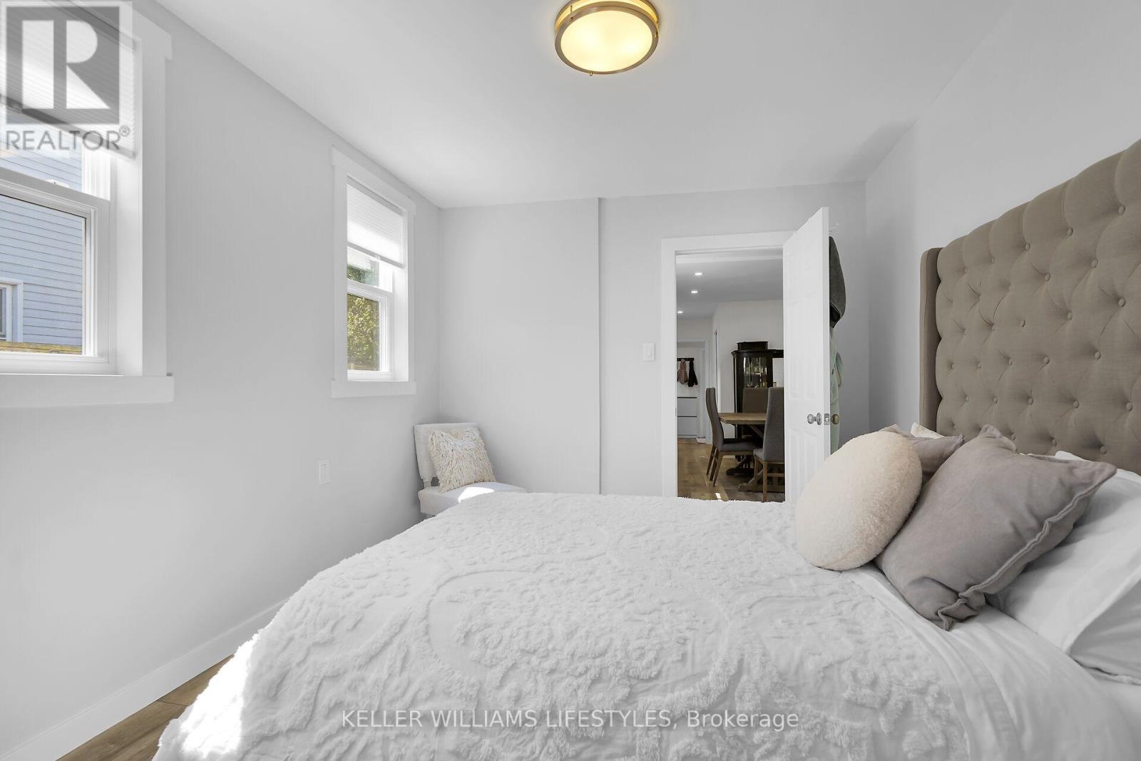 111 Boullee Street Property Photo 17