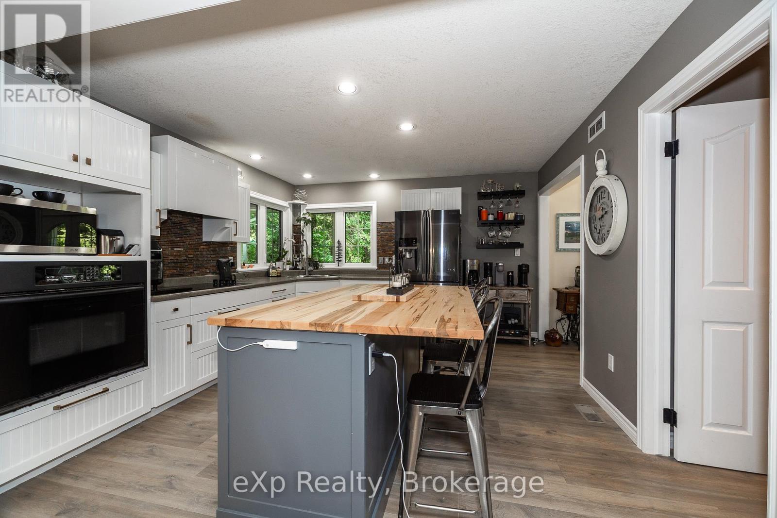 126 Wilson Drive Property Photo 11