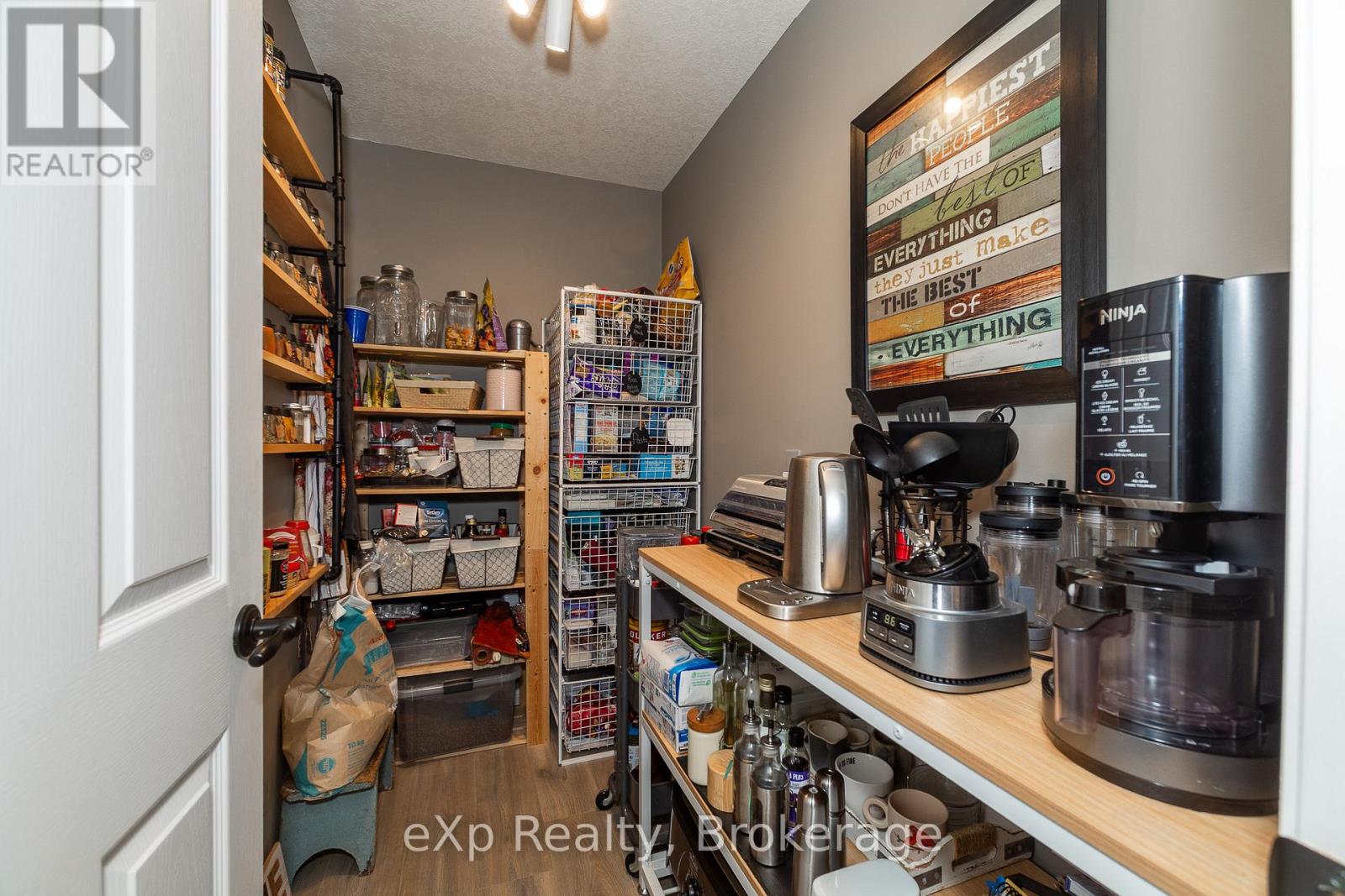 126 Wilson Drive Property Photo 13