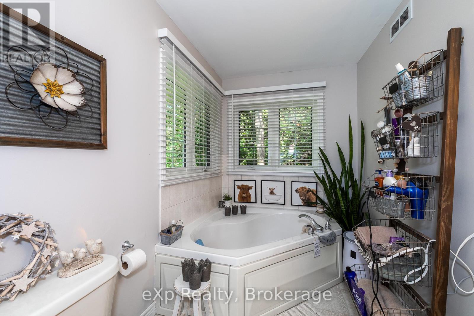 126 Wilson Drive Property Photo 24