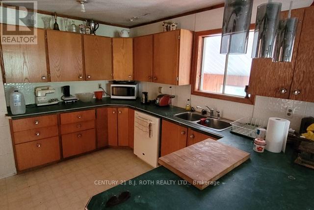 669 Rye Road Property Photo 16