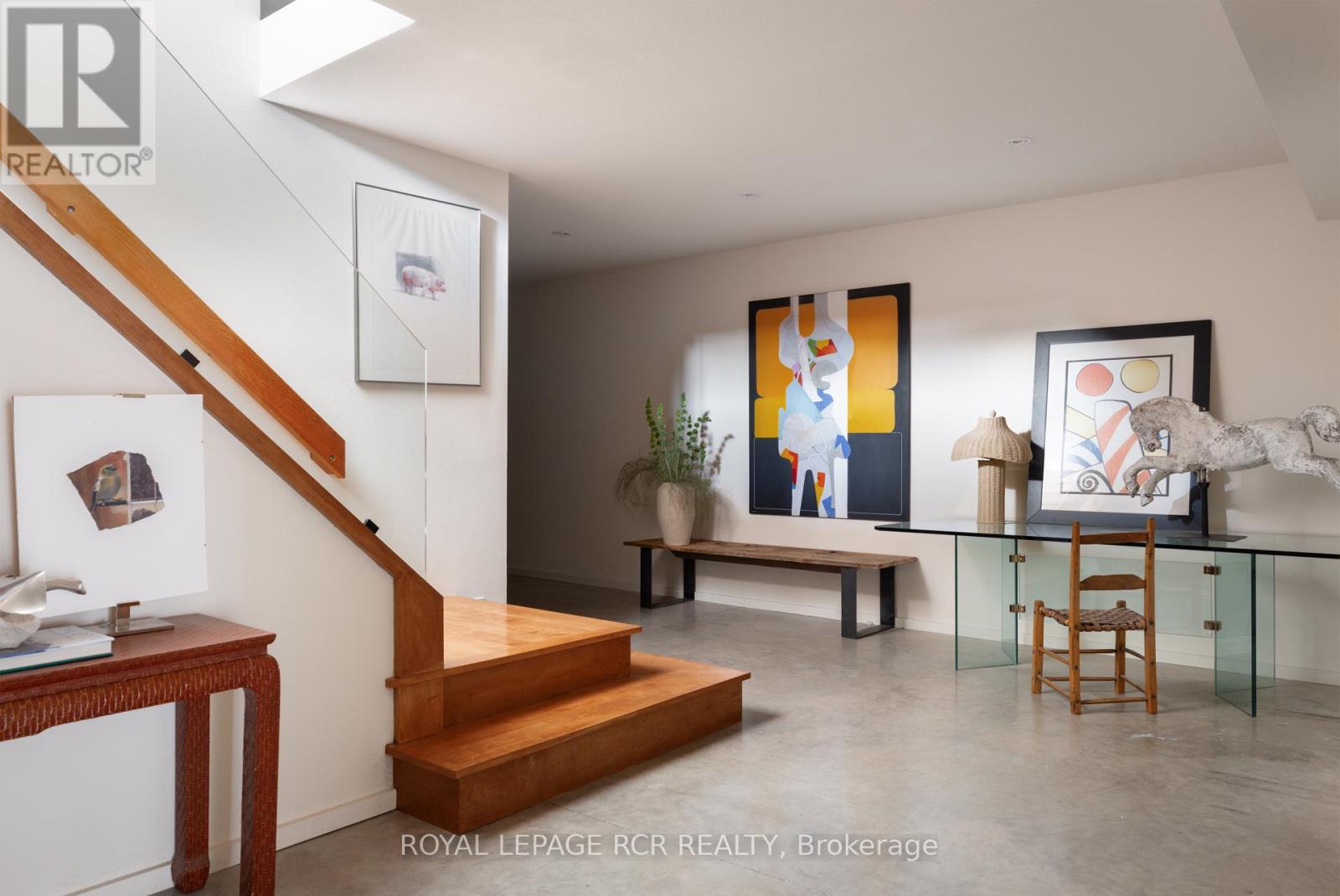 5211 Tenth Line Property Photo 38