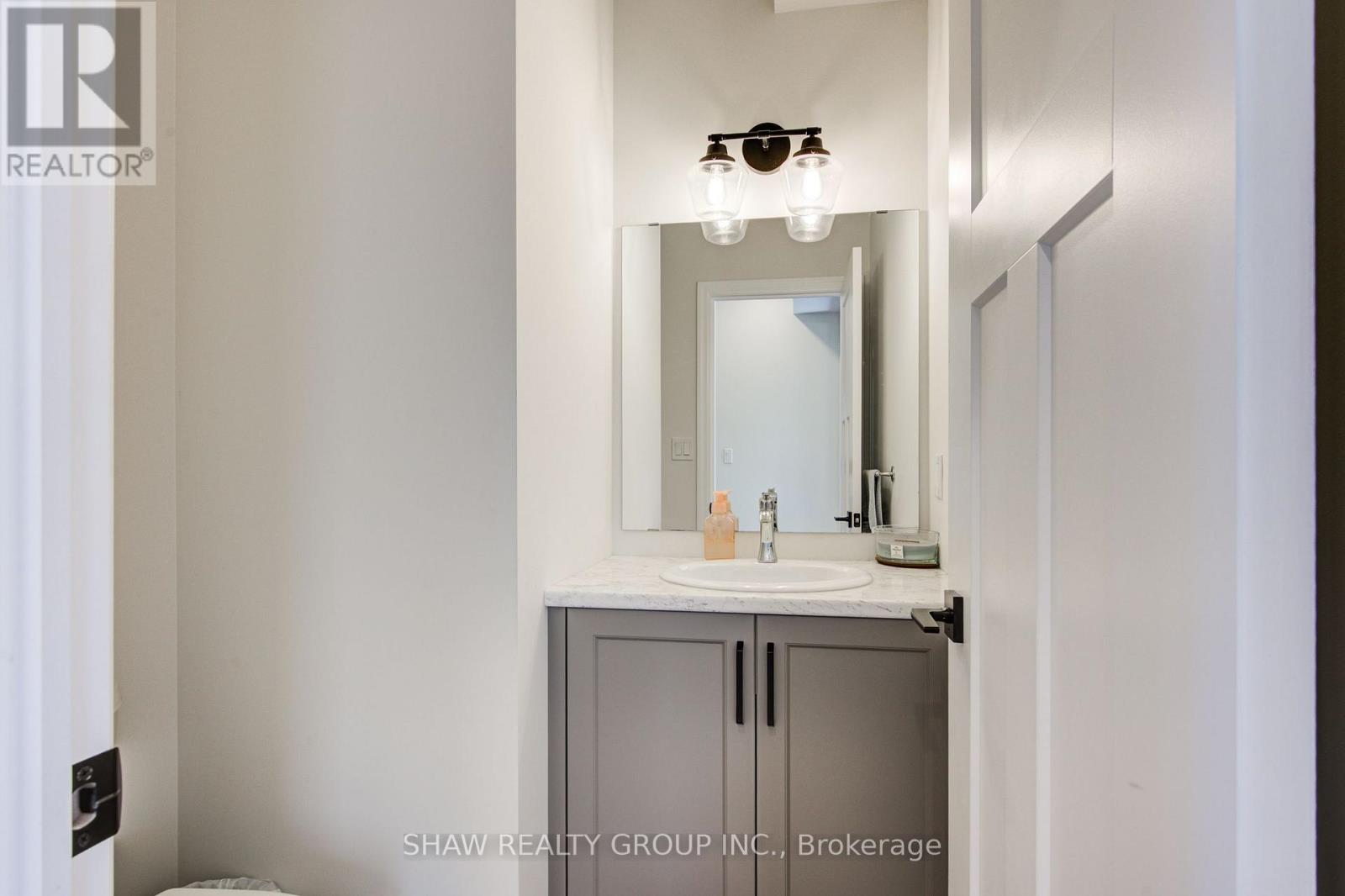 111 Livingston Drive Property Photo 4