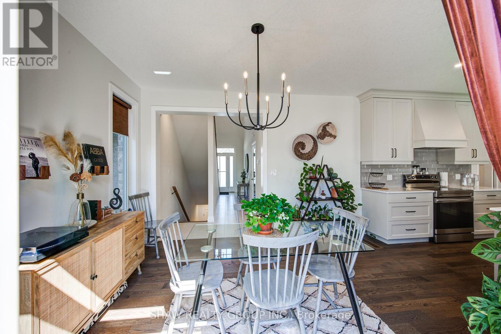 111 Livingston Drive Property Photo 10