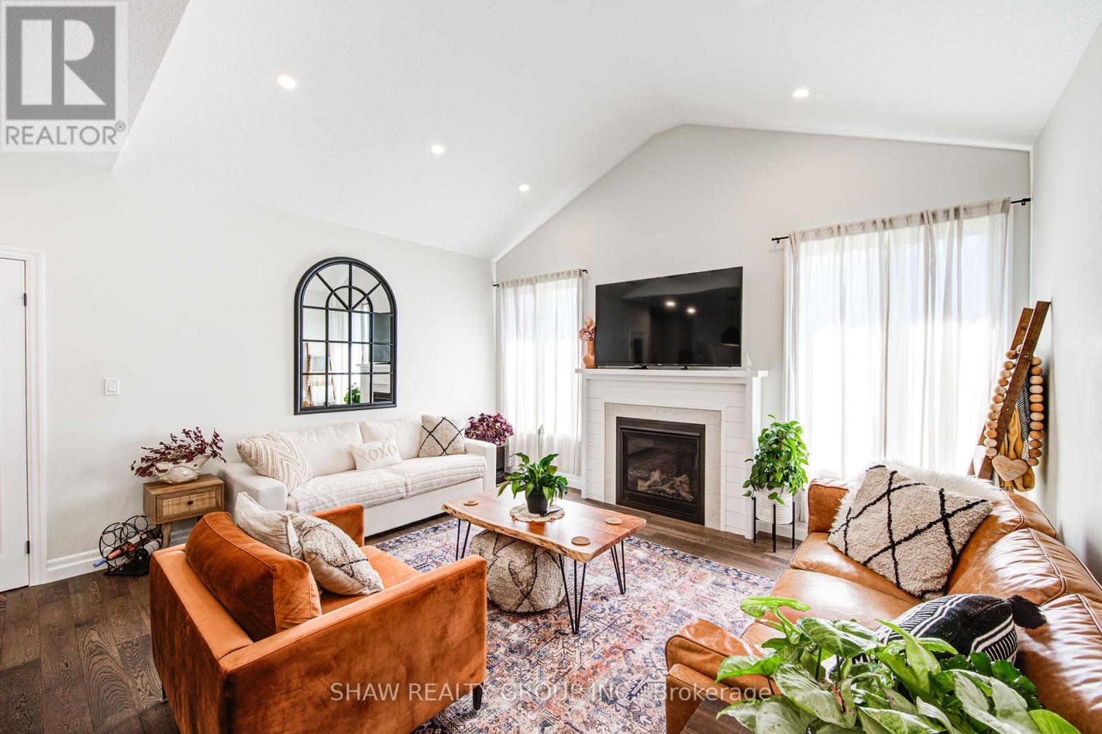 111 Livingston Drive Property Photo 21