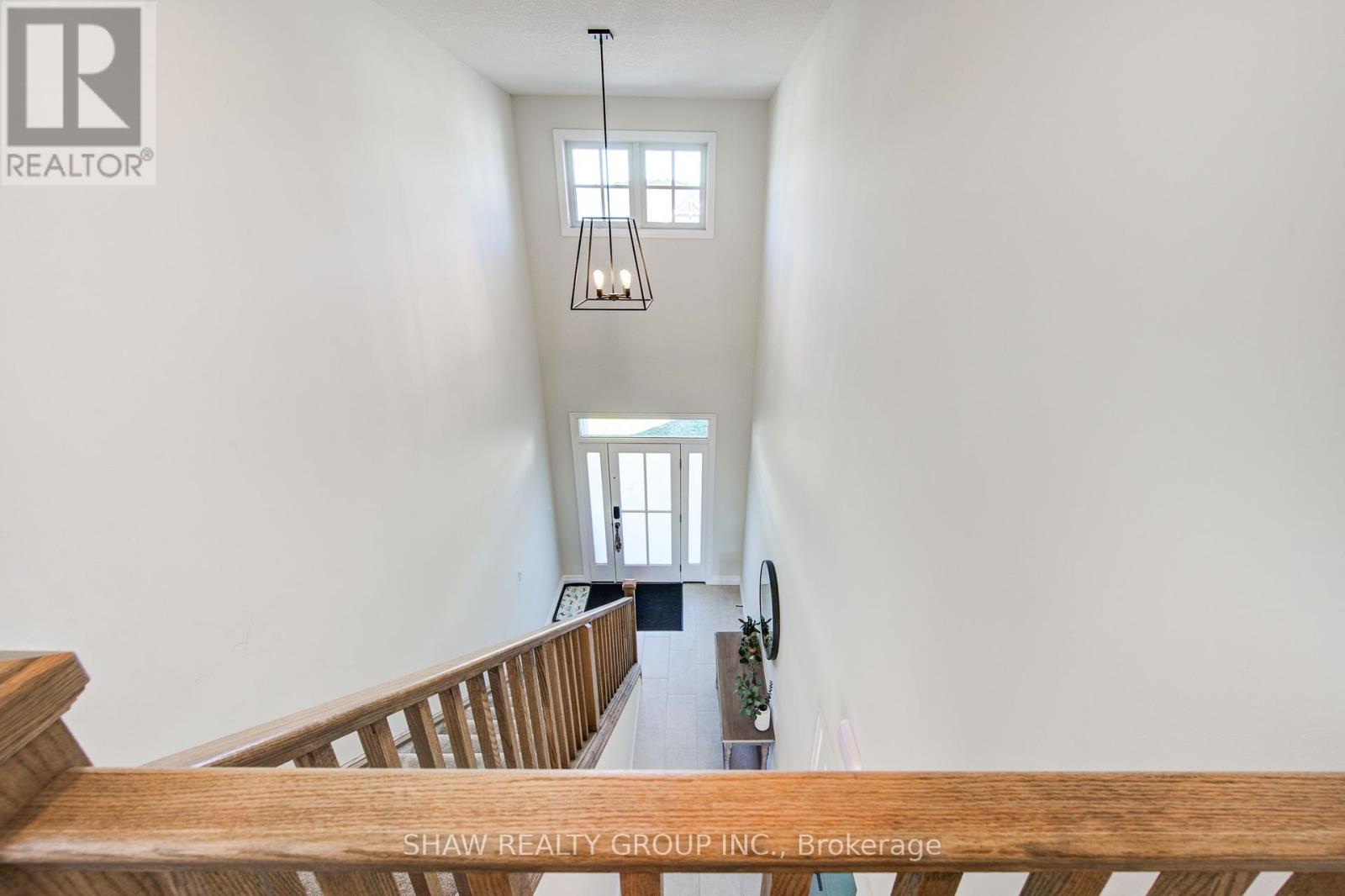 111 Livingston Drive Property Photo 23