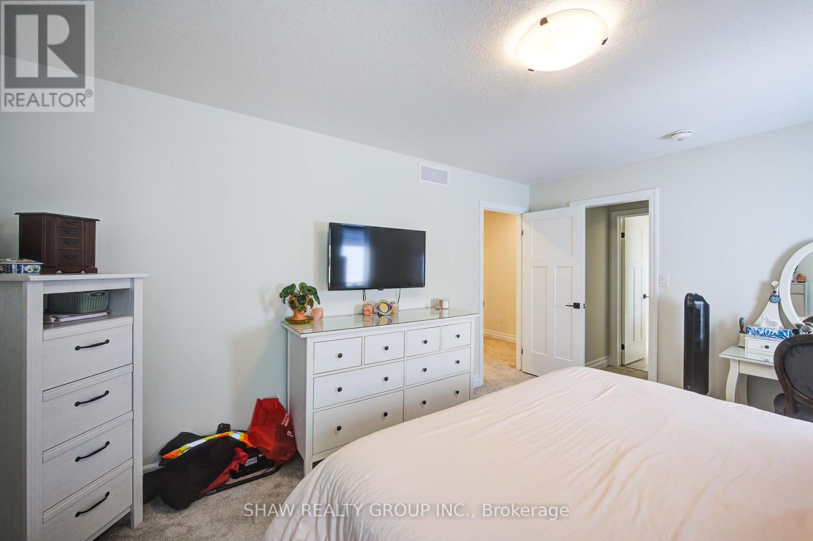 111 Livingston Drive Property Photo 26