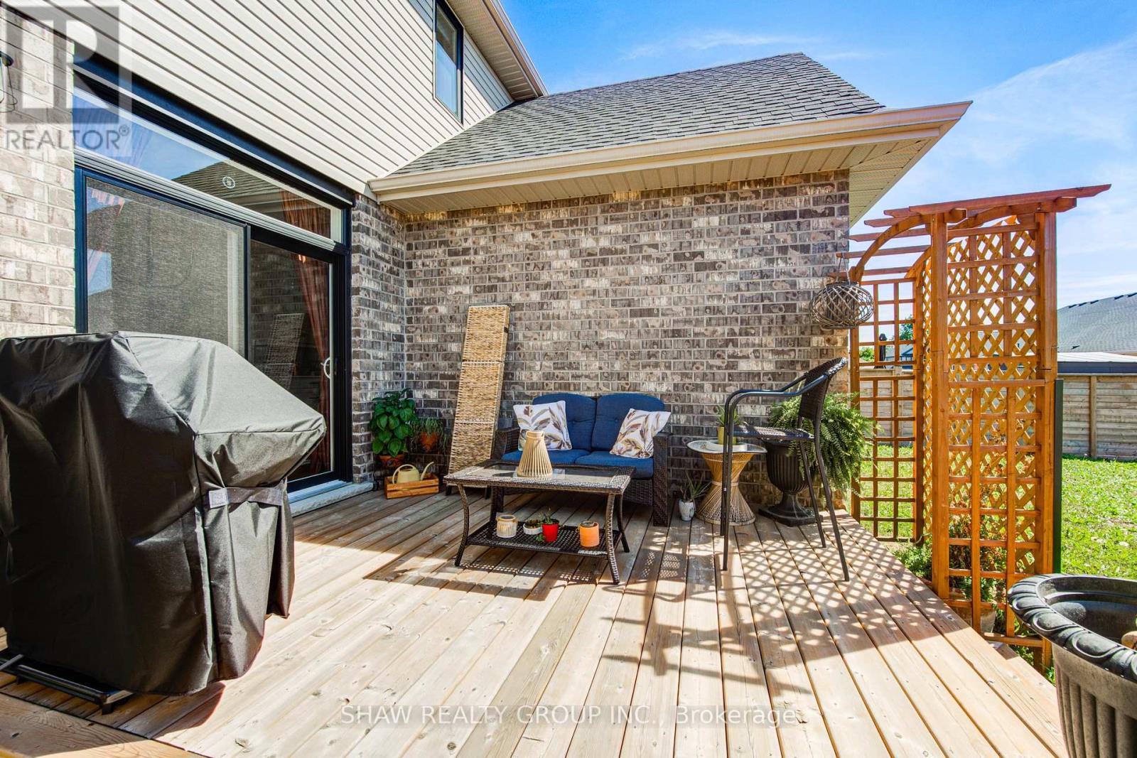 111 Livingston Drive Property Photo 42