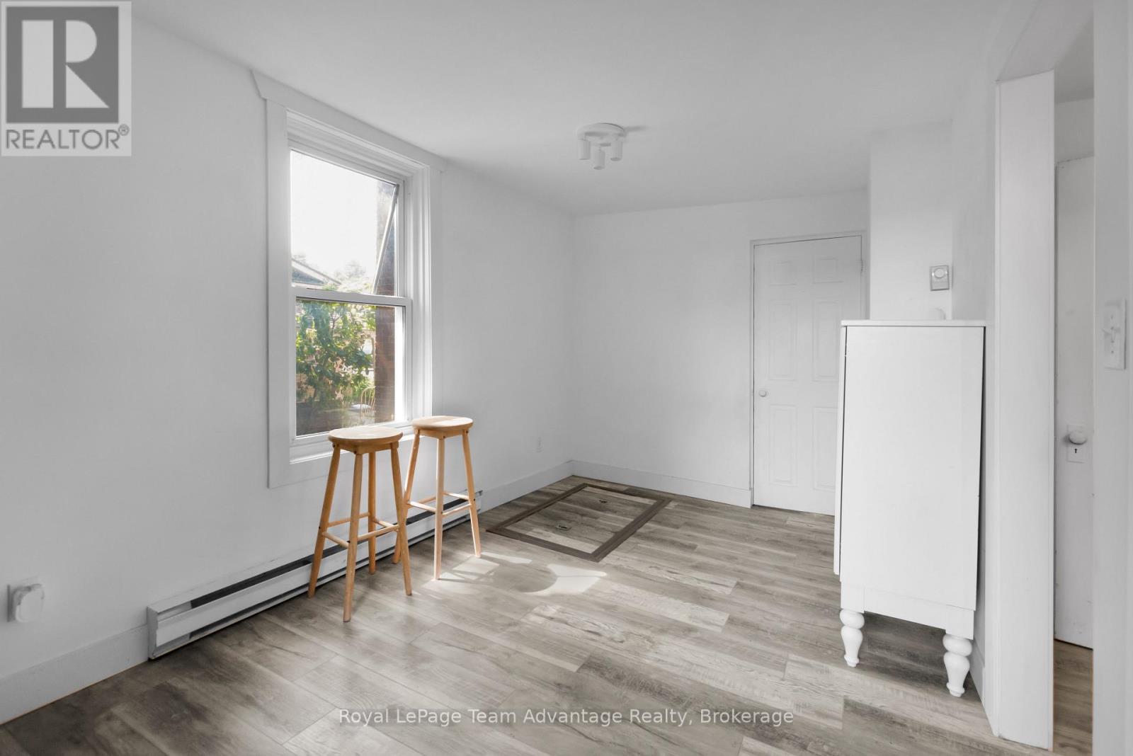 13 Church Street Property Photo 5