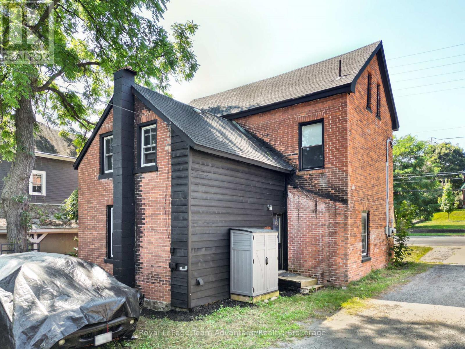 13 Church Street Property Photo 11