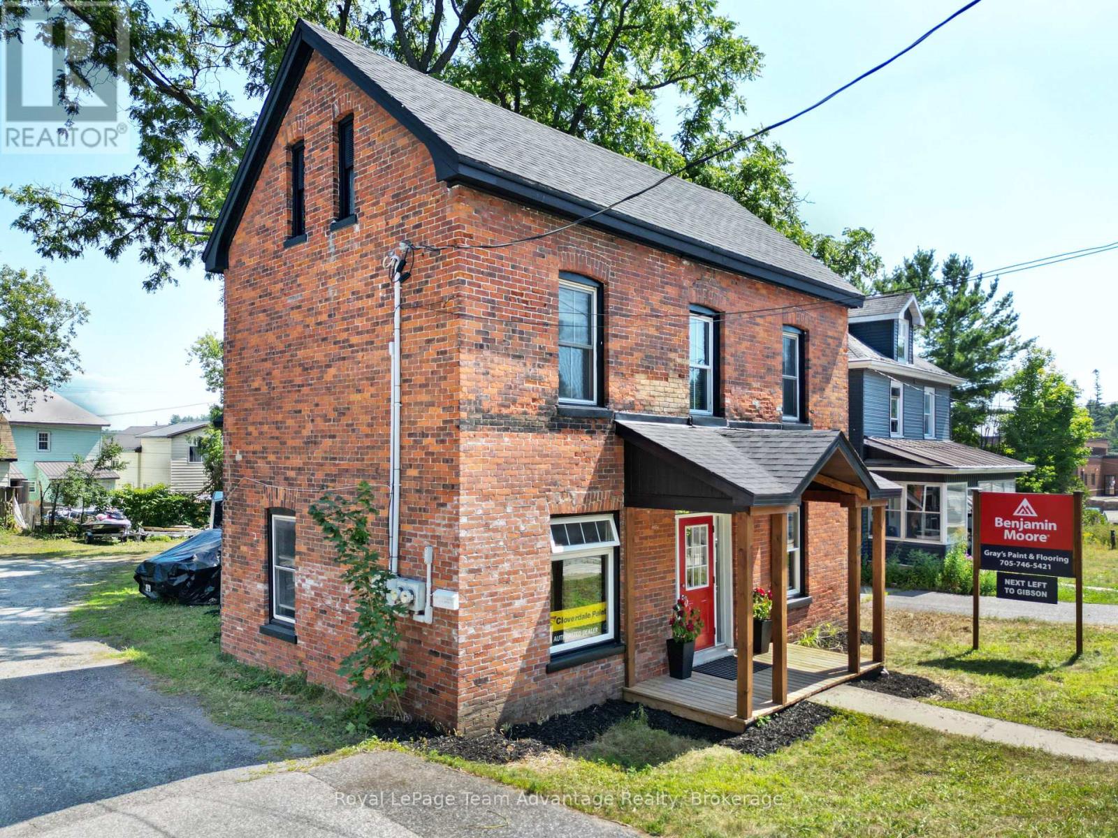 13 Church Street Property Photo 13
