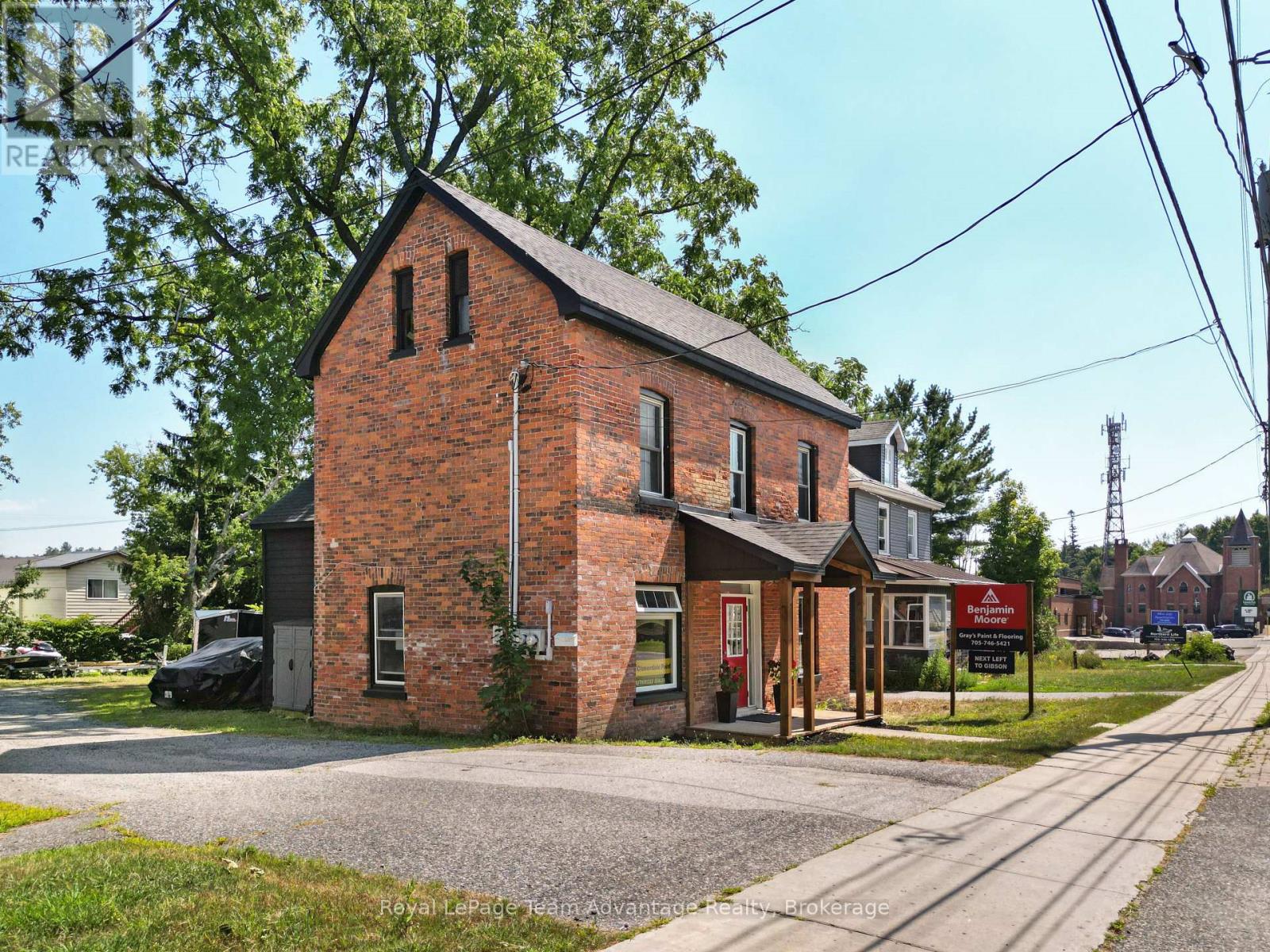 13 Church Street Property Photo 16