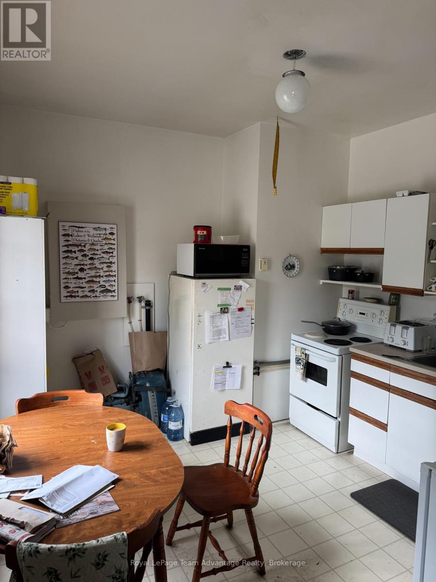 13 Church Street Property Photo 37