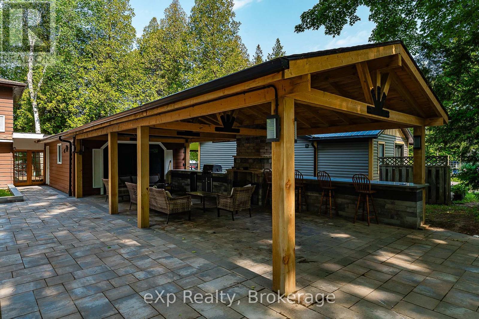 170 Francis Drive Property Photo 3