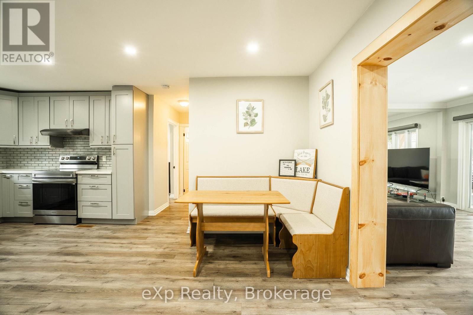 170 Francis Drive Property Photo 8