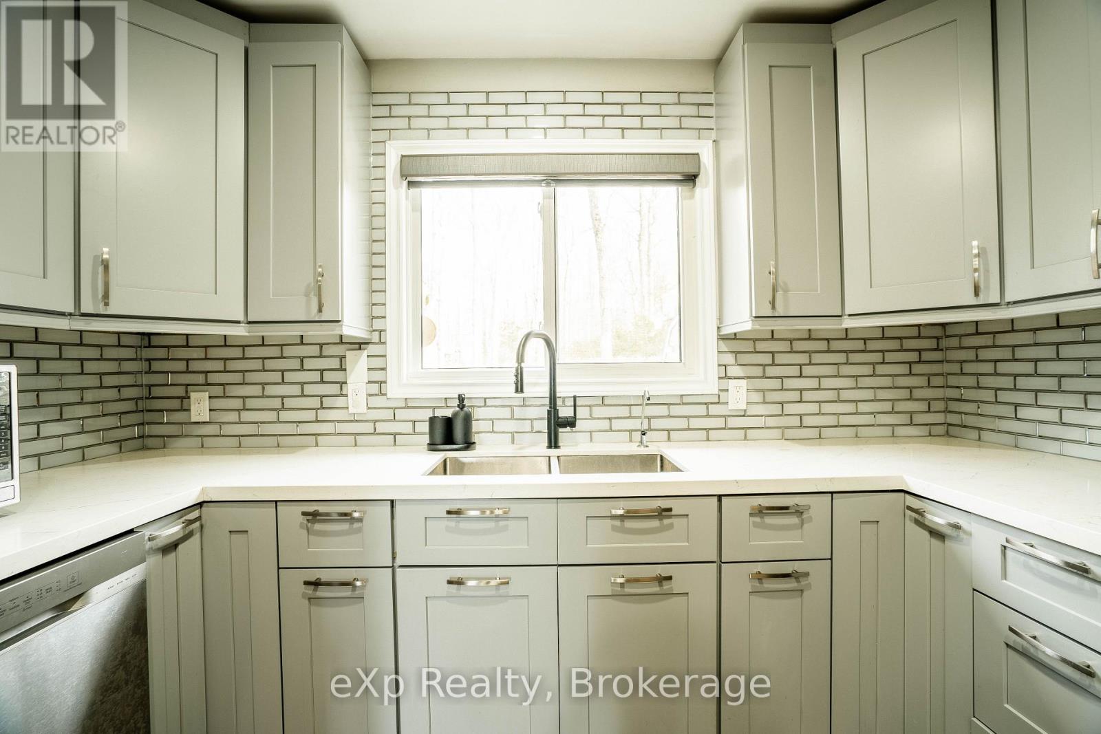 170 Francis Drive Property Photo 16