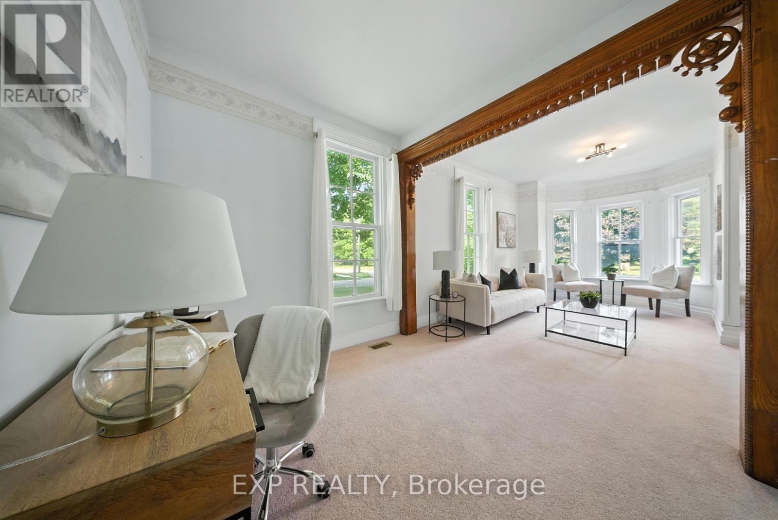 1051 Gibson Street Property Photo 8