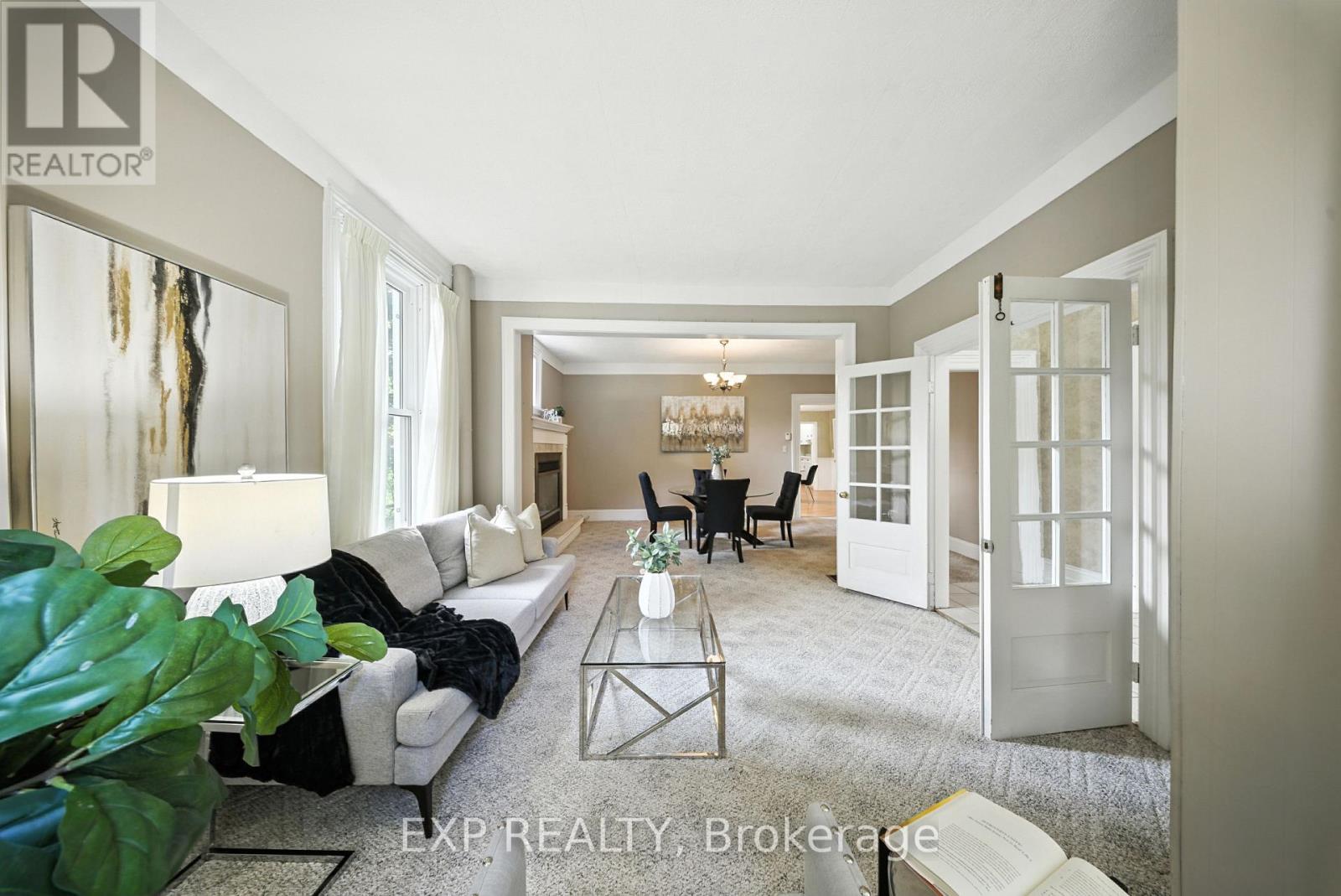 1051 Gibson Street Property Photo 10