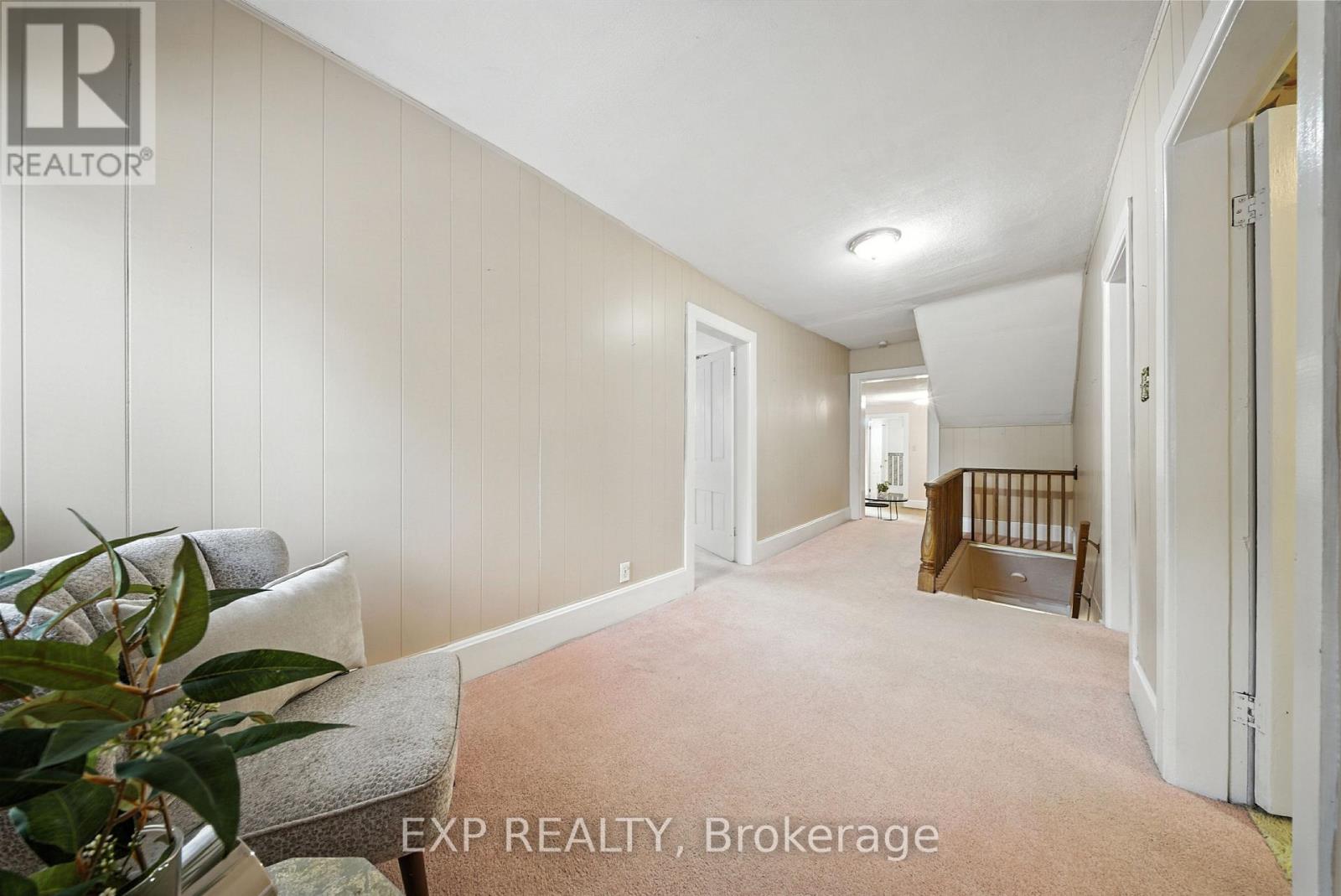 1051 Gibson Street Property Photo 19