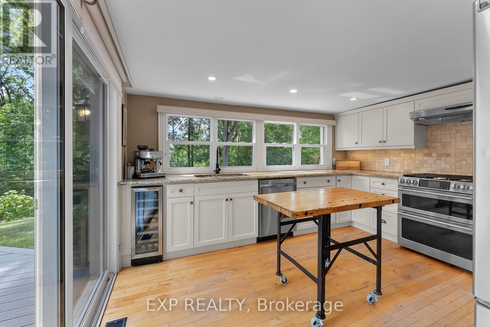 4158 Bridgeport Drive Property Photo 12