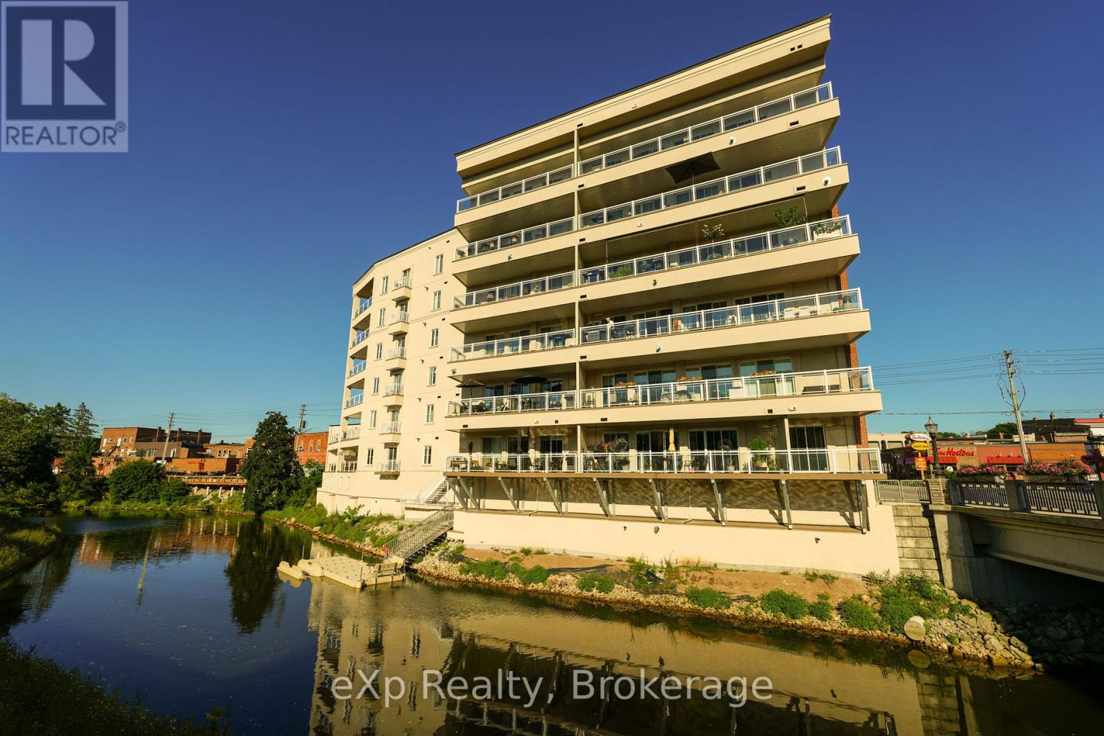 80 9th Street #203 Property Photo 1