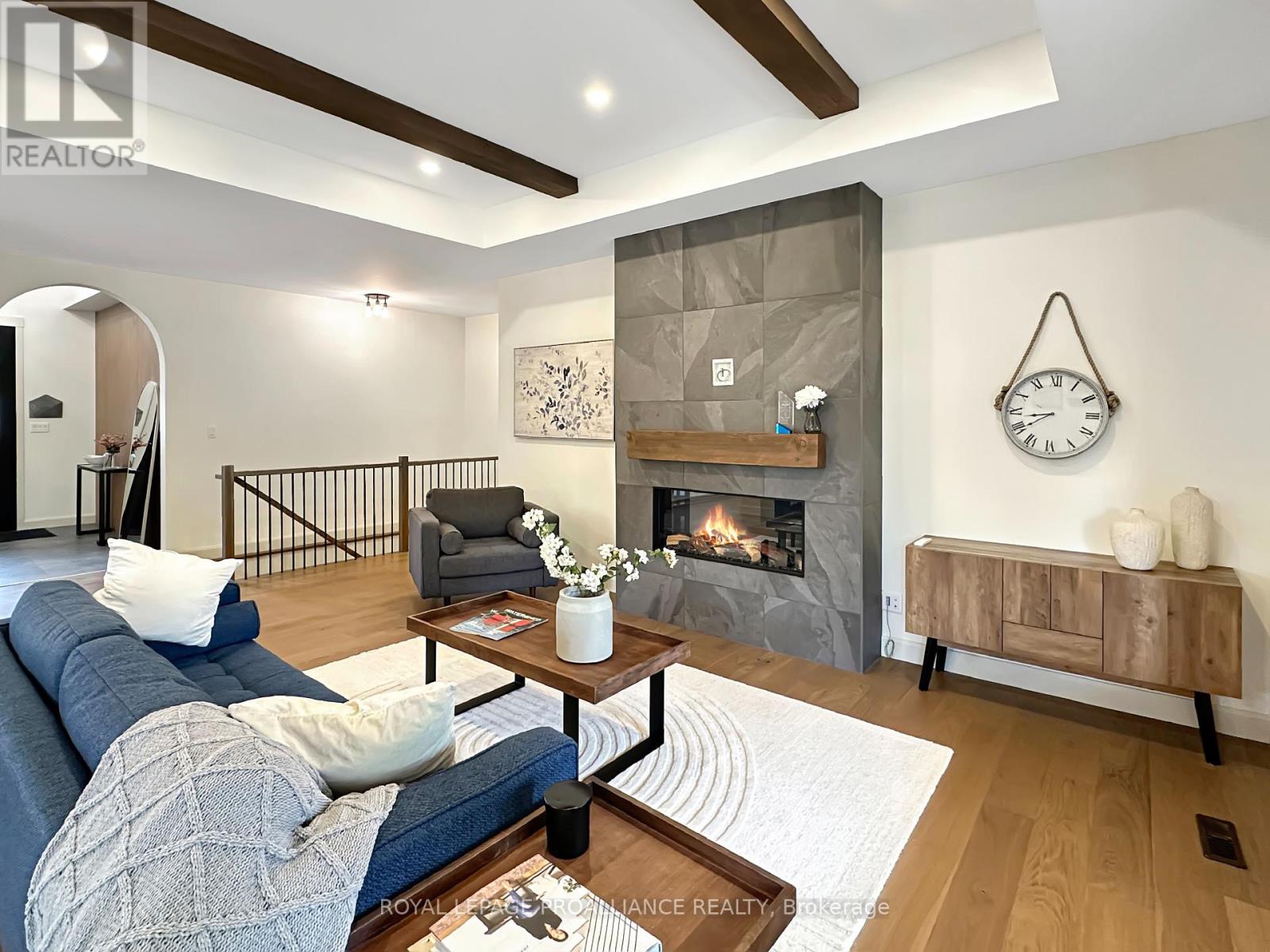 37 Deerview Drive Property Photo 8