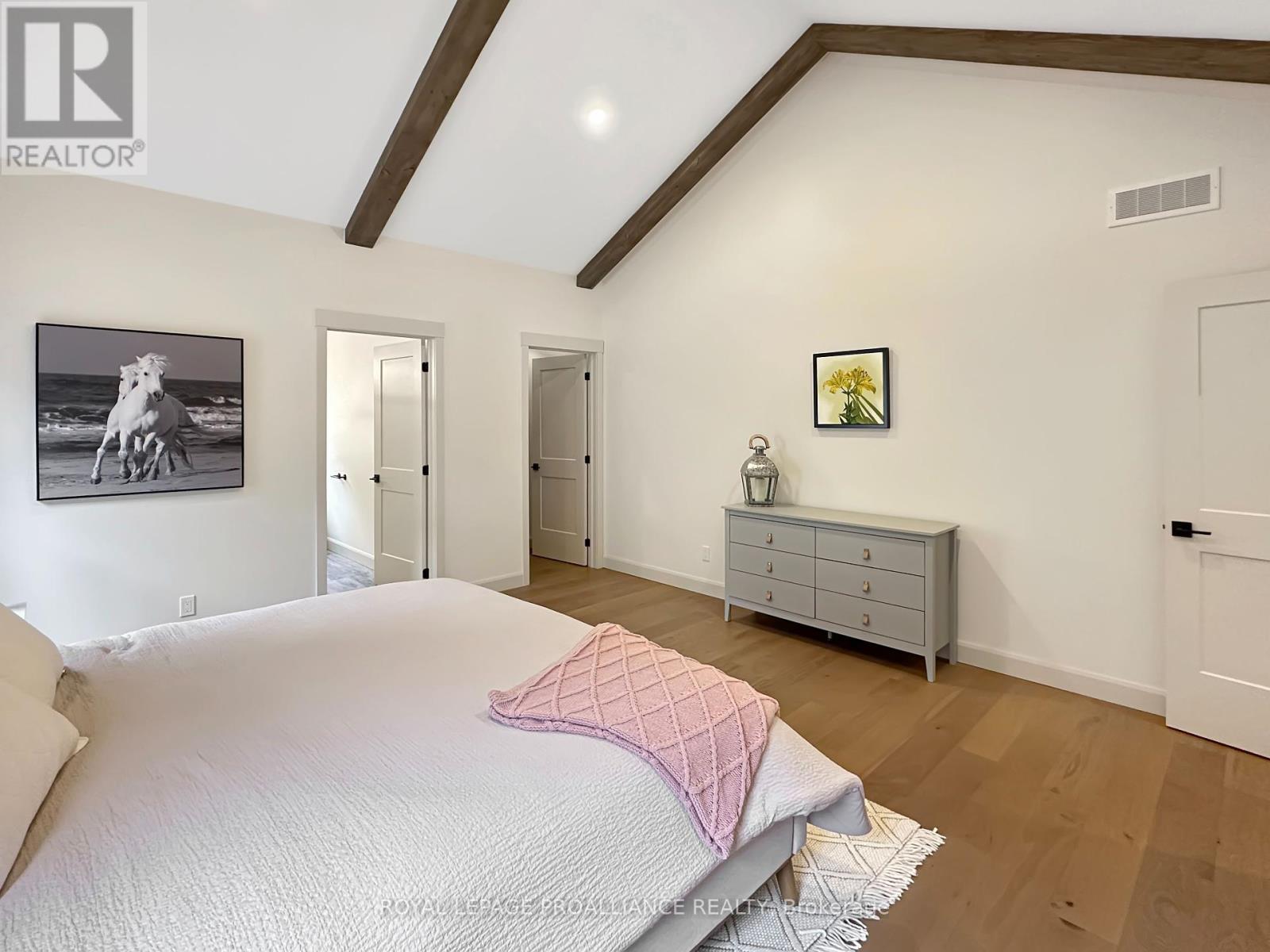 37 Deerview Drive Property Photo 18