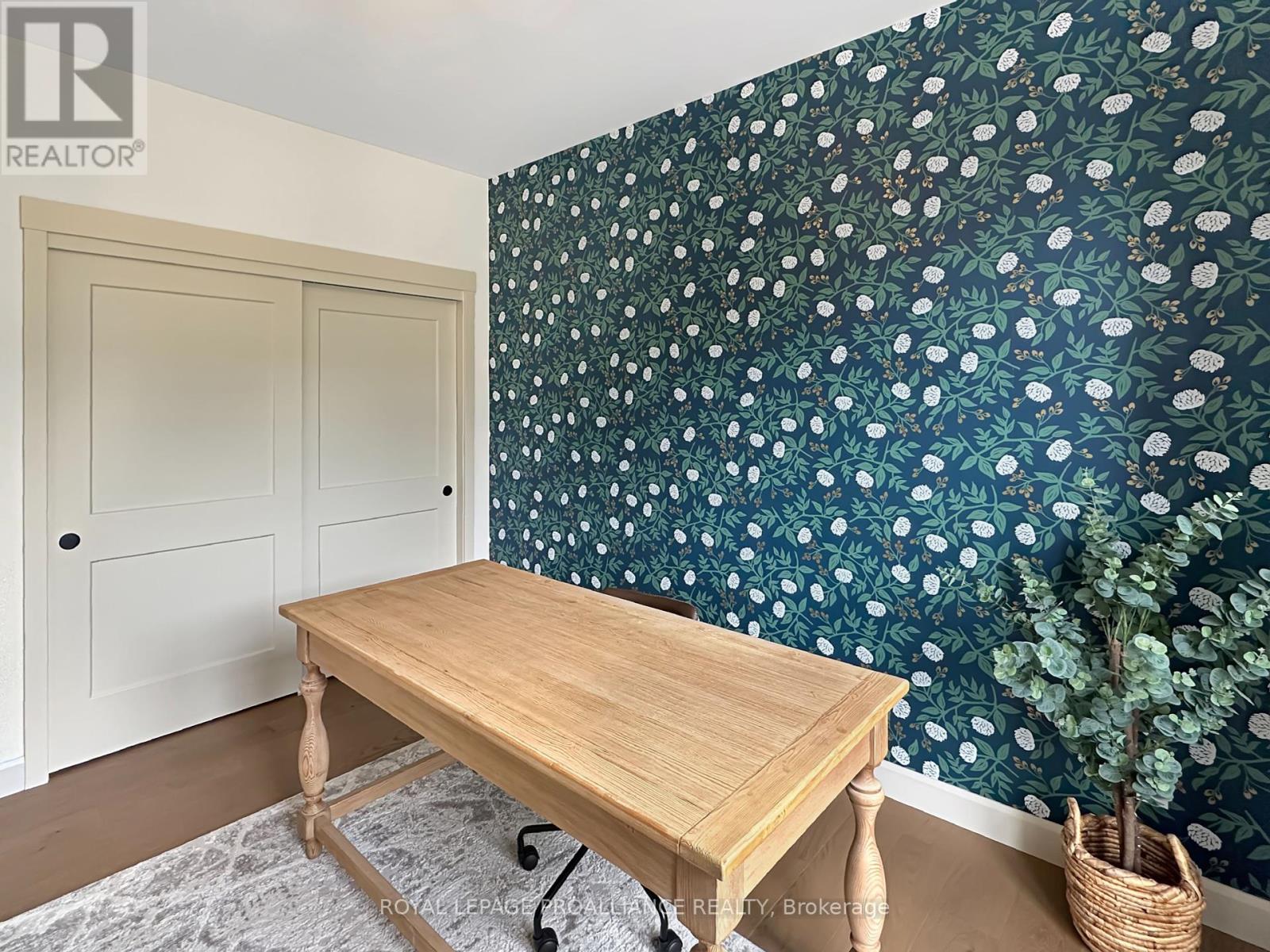 37 Deerview Drive Property Photo 25