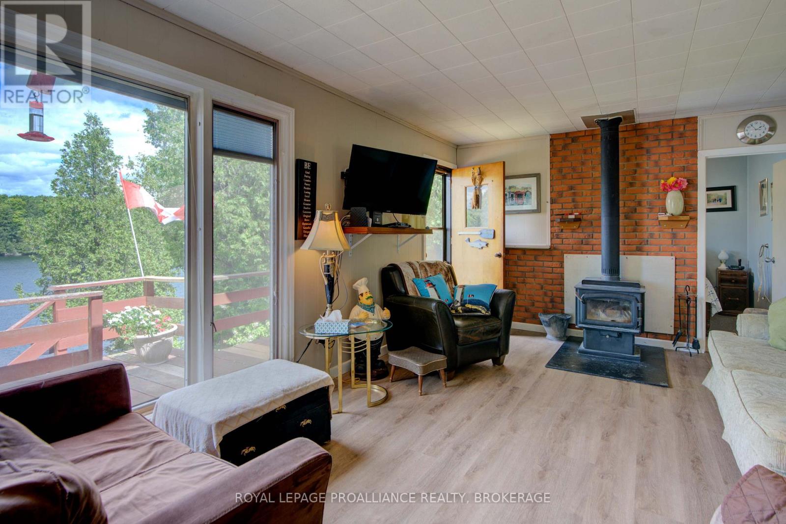 372 Murphy Road #100 Property Photo 12