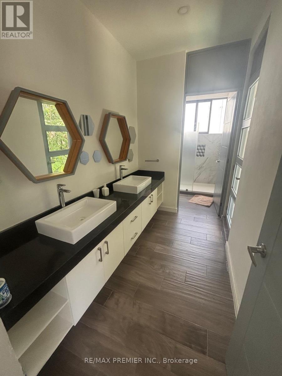 59 Parque Del Retiro Property Photo 33