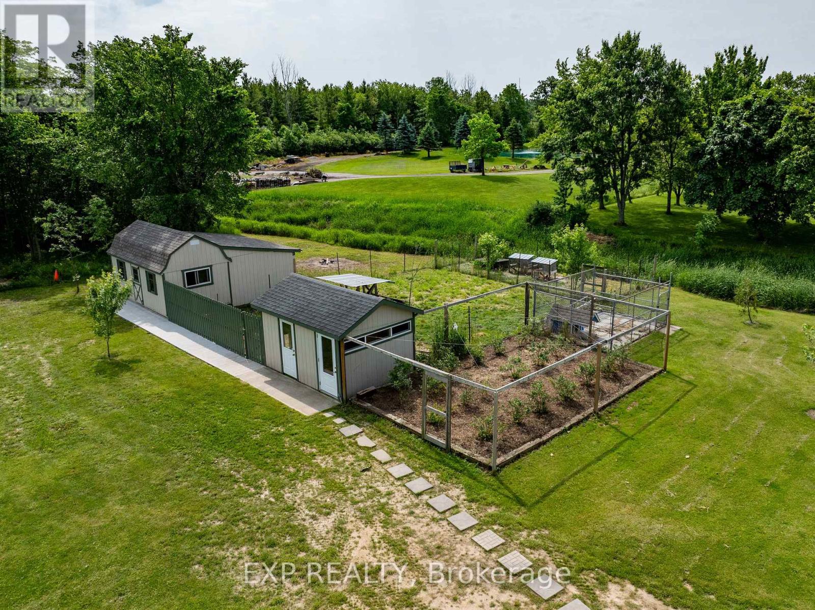 2446 Burger Road Property Photo 9