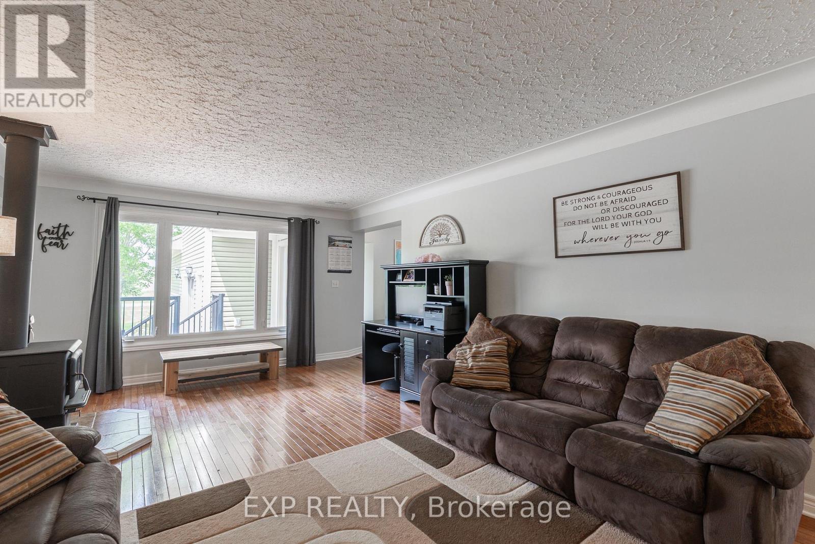 2446 Burger Road Property Photo 13