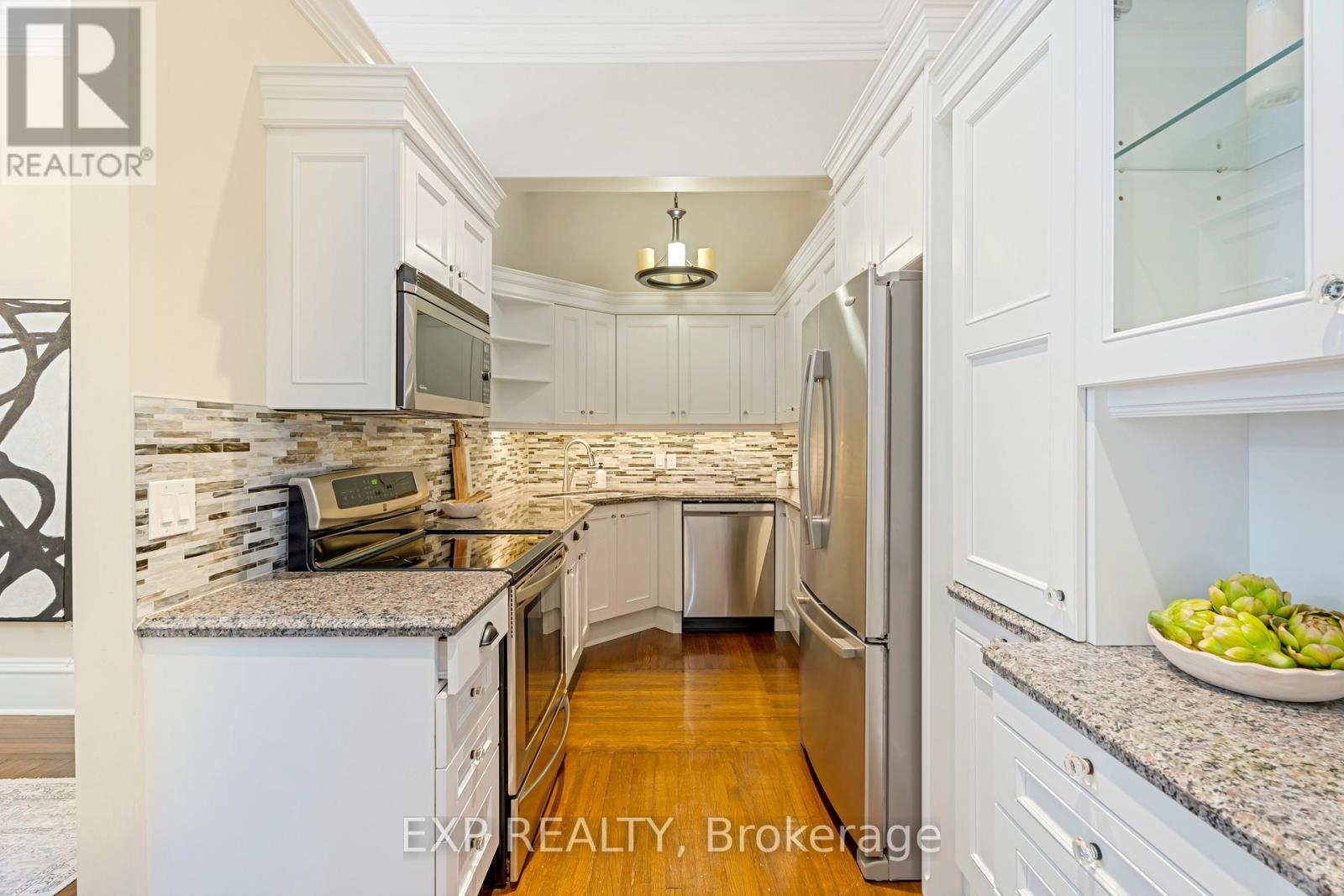 46 Herkimer Street #2 Property Photo 13