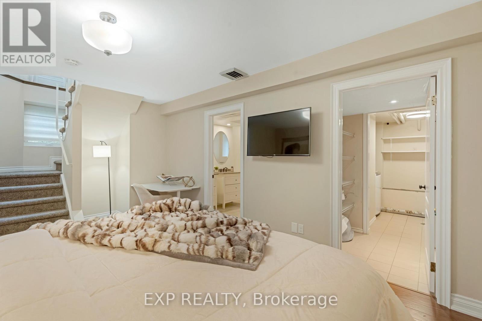 46 Herkimer Street #2 Property Photo 23