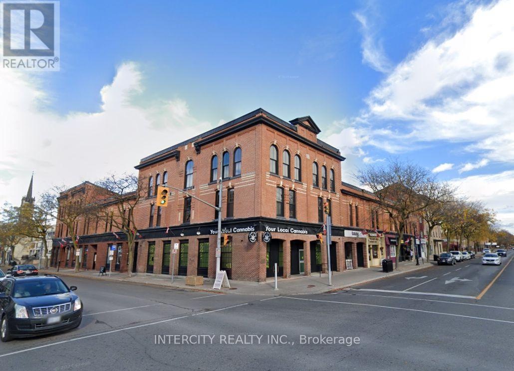 2 KING STREET W Property Photo 1