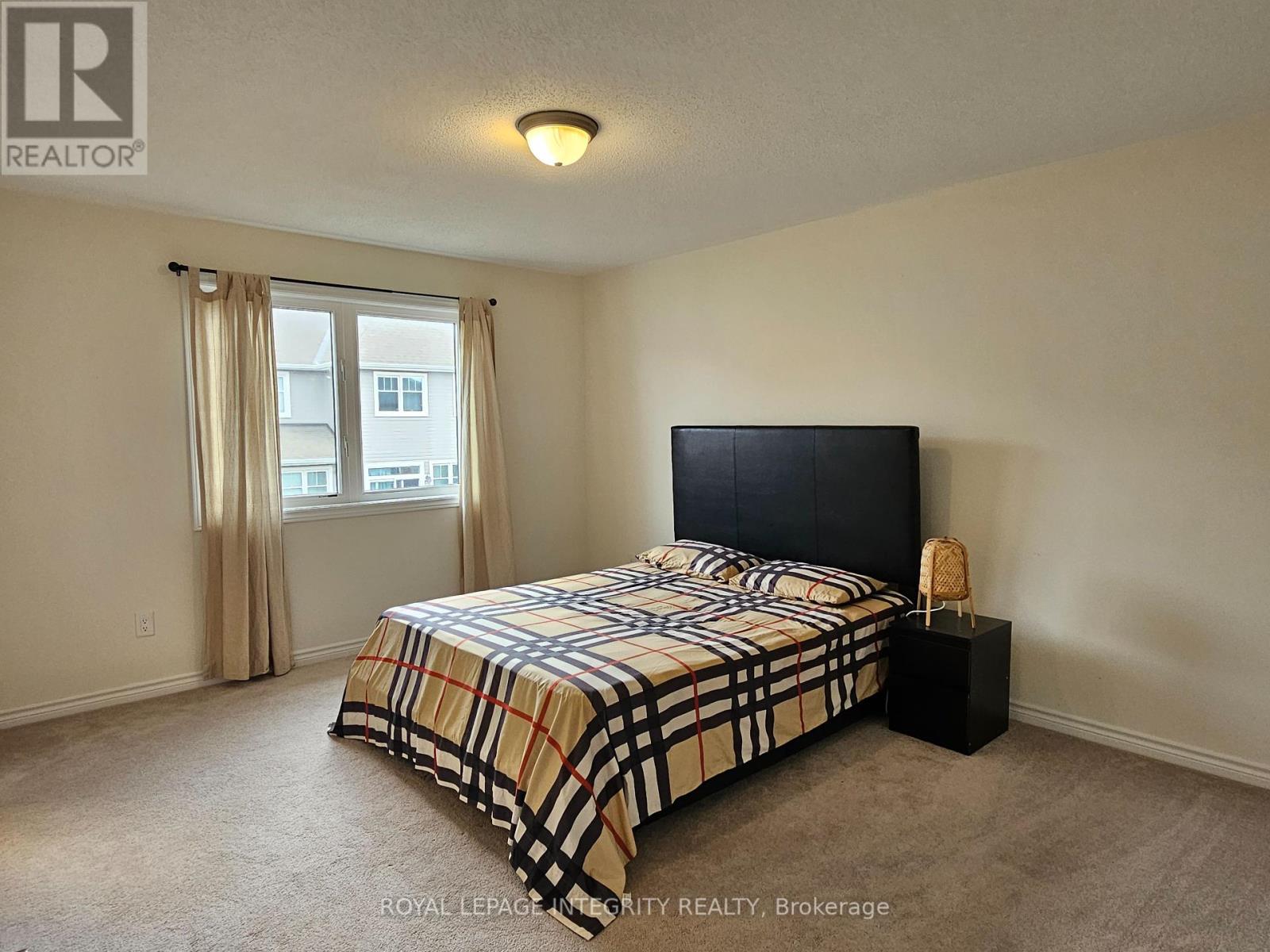 332 Song Sparrow Street Property Photo 12