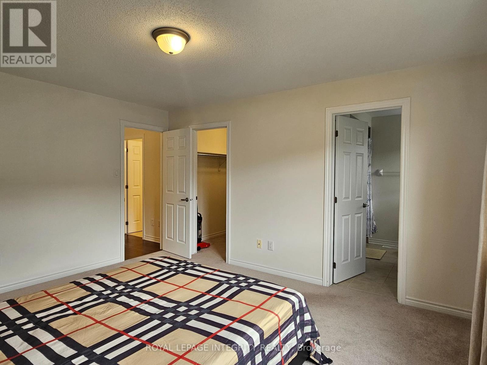 332 Song Sparrow Street Property Photo 13