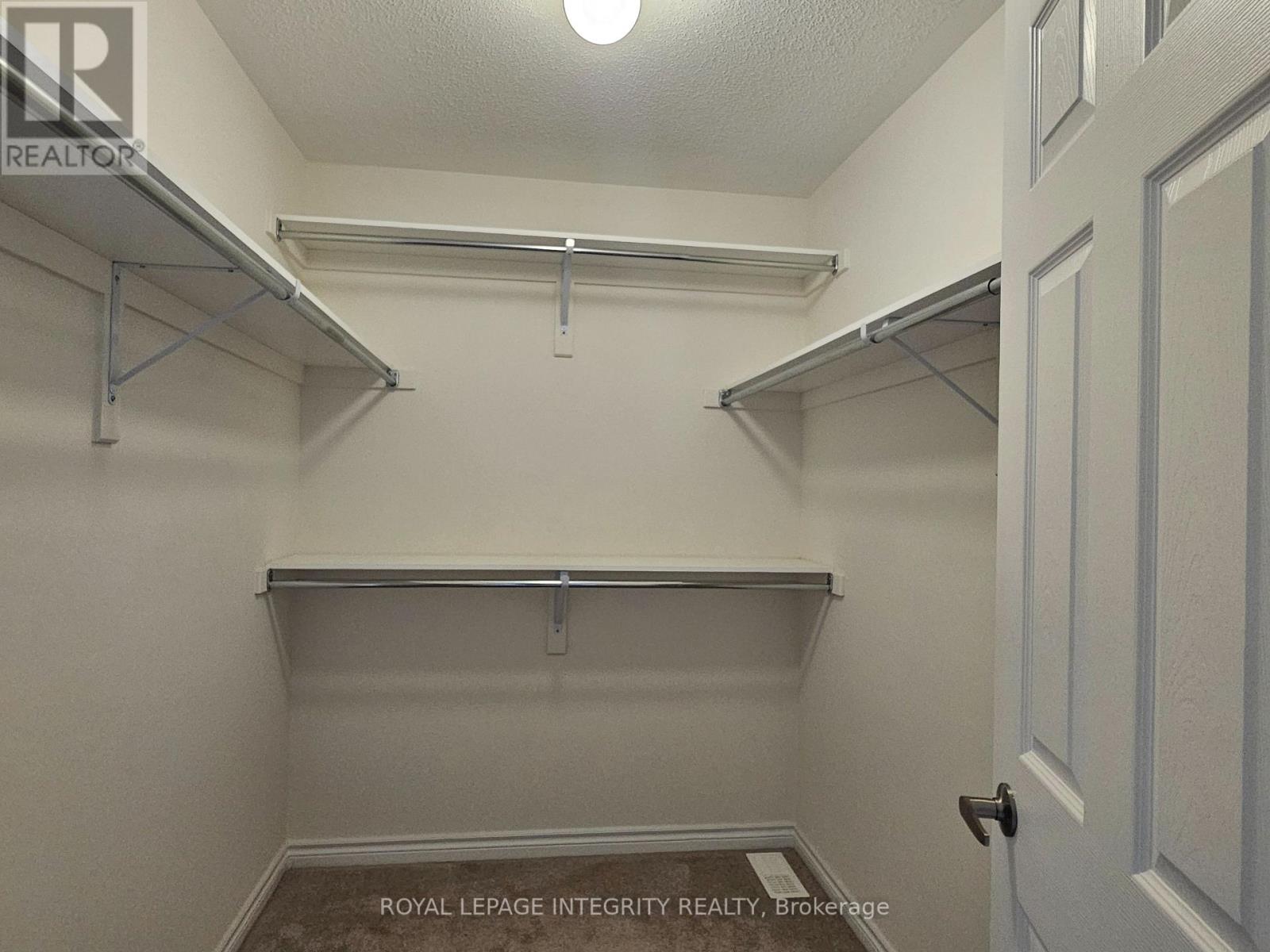 332 Song Sparrow Street Property Photo 14